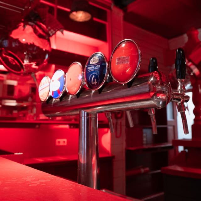 Zapfhähne an der Bar